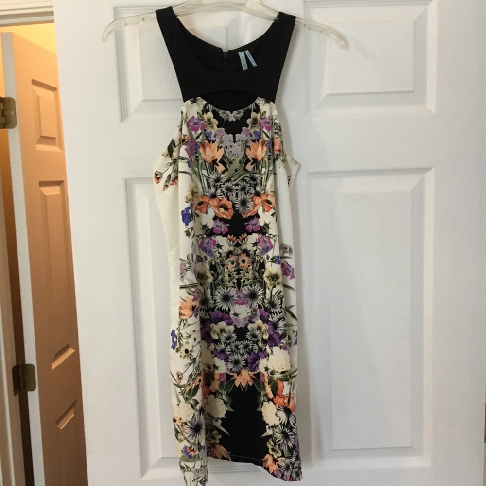 Moonlight dress with flower print